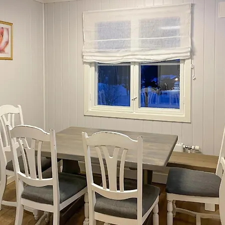 Gorgeous In With Kitchen Apartmán